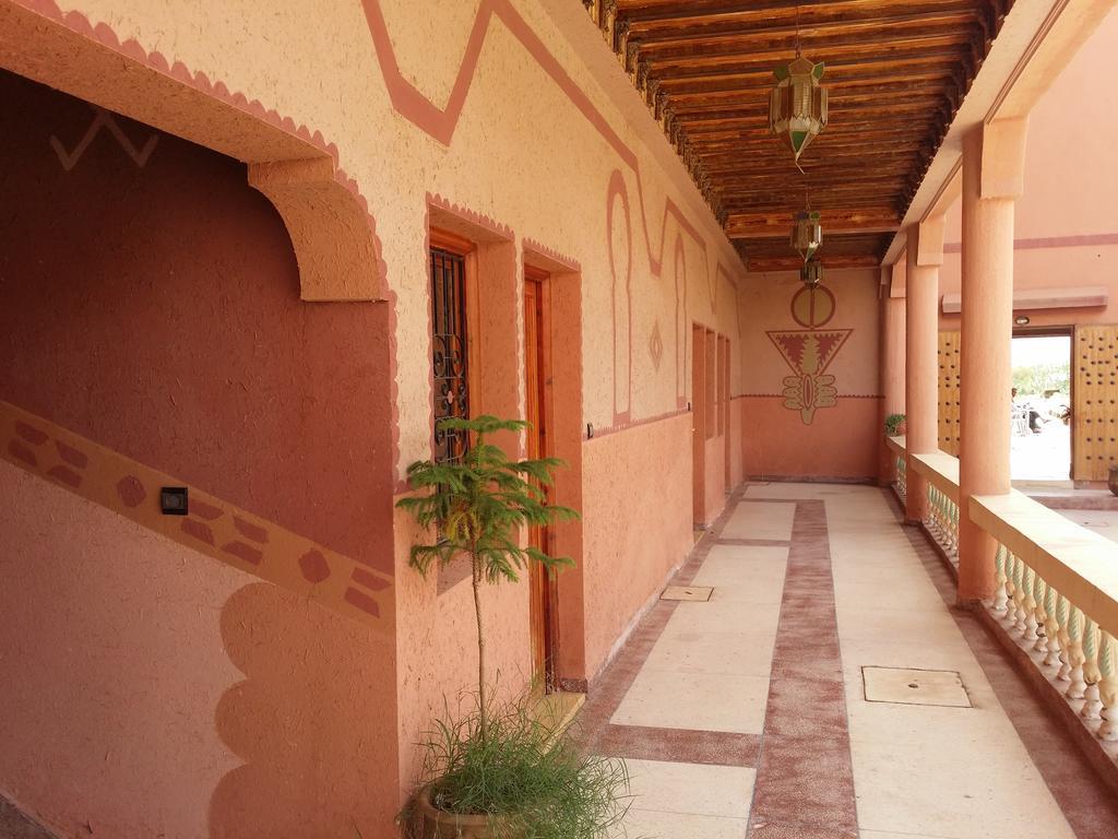 Hotel Mandar Saghrou Tazakhte Kelaat-M'Gouna Exterior foto