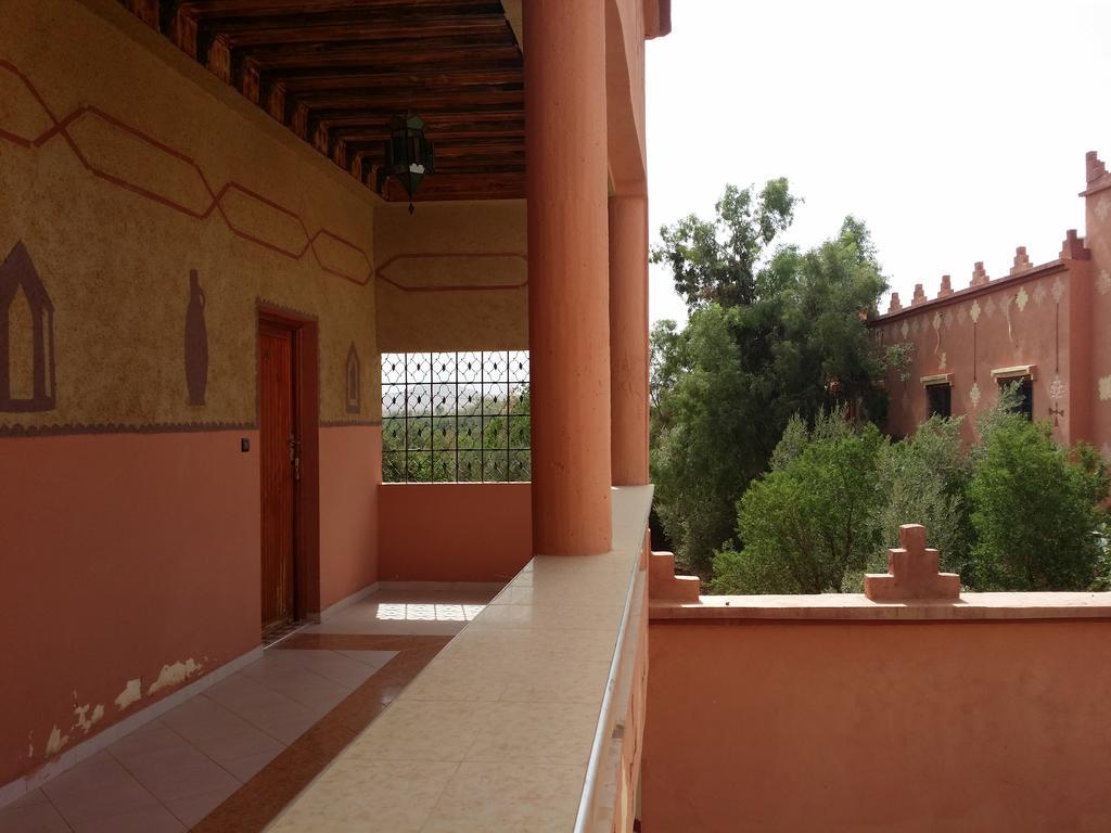 Hotel Mandar Saghrou Tazakhte Kelaat-M'Gouna Exterior foto